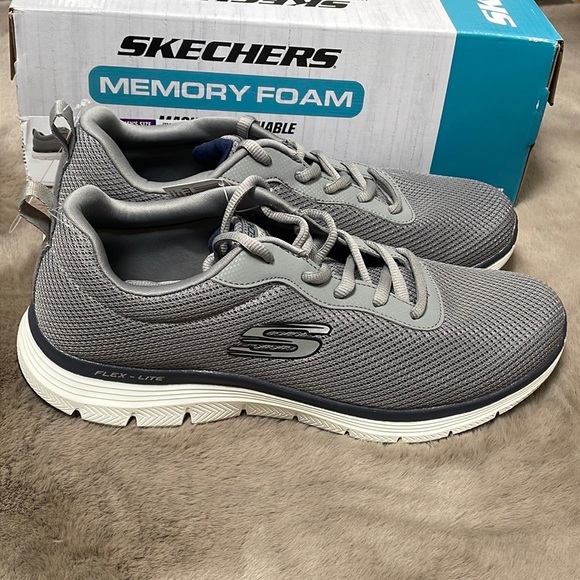 Skechers - Men’s Flex - Lite Running Shoes - Picture 5 of 9